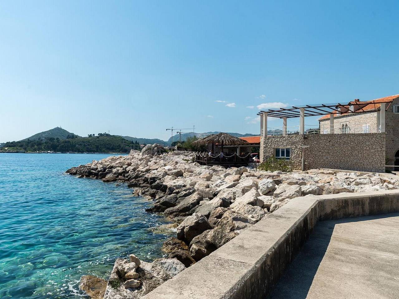 Entire apartment, Apartment with balcony in Mlini, Dubrovnik-Neretva