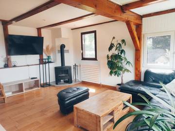 Maison de campagne pour 6 personnes, avec balcon ainsi que jardin et vue à Laffrey