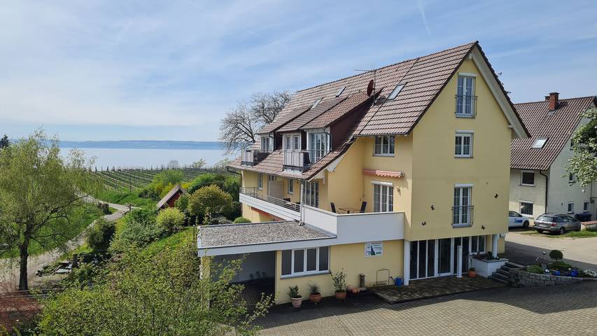 Ganze Wohnung, Ferienwohnung 2 mit Terrasse in Stetten, Region Bodensee-Oberschwaben