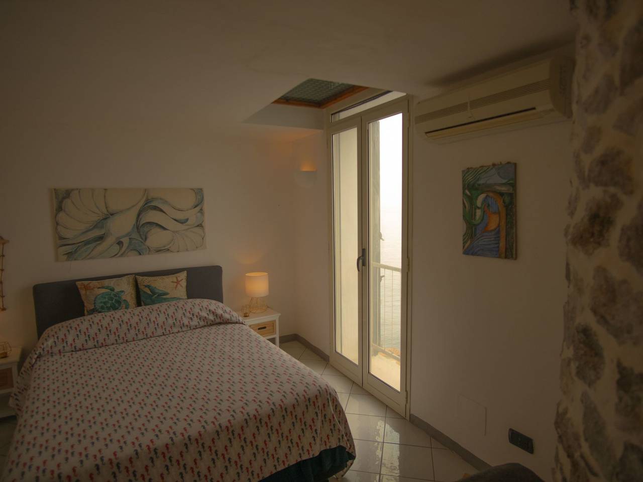 Villa mit Blick auf das Meer an der Amalfiküste in Furore, Amalfiküste