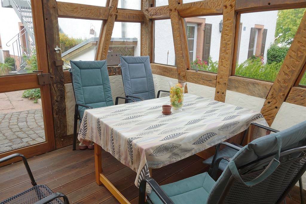 Ganze Ferienwohnung, 4-Bett-Ferienwohnung Dusche/Wc, 2 Schlafräume in Bleckhausen, Vulkaneifel
