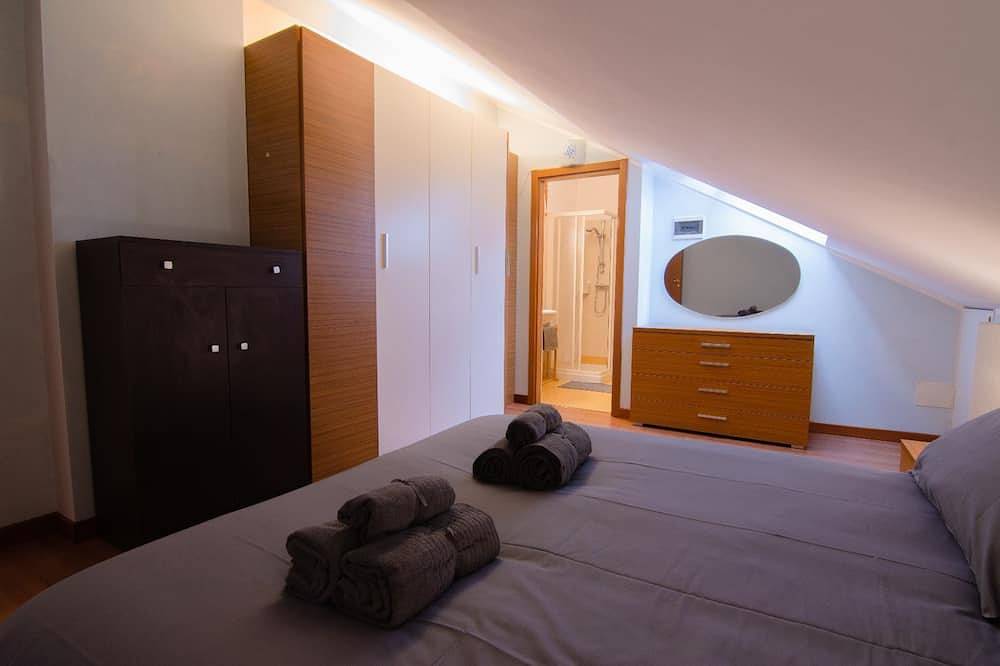 Appartamento intero, [Free Parking – Netflix] Dolomiti★★★★★ – Elegant Loft in Belluno, Schiara