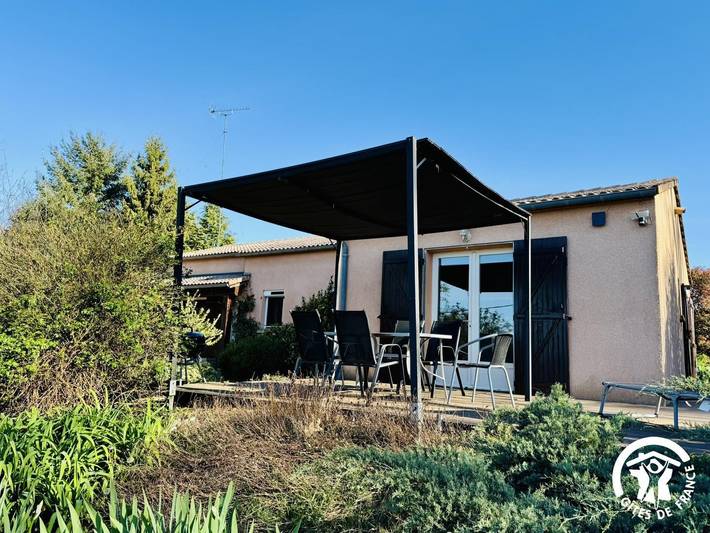 Gîte pour 4 personnes, avec Terrasse et Jardin