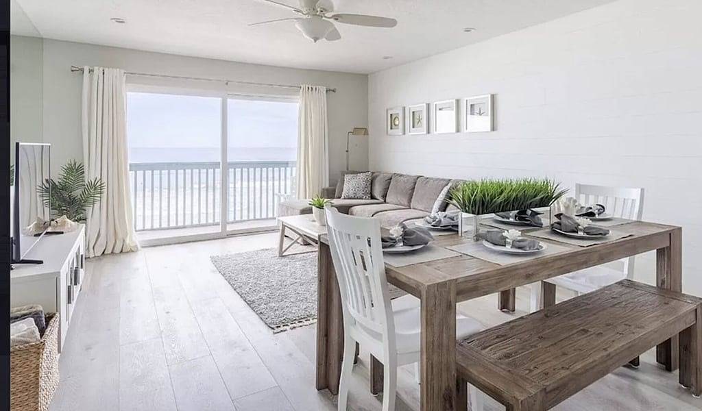 Ganze Wohnung, Beachfront! On the sand! Best location! in Oceanside, San Diego County