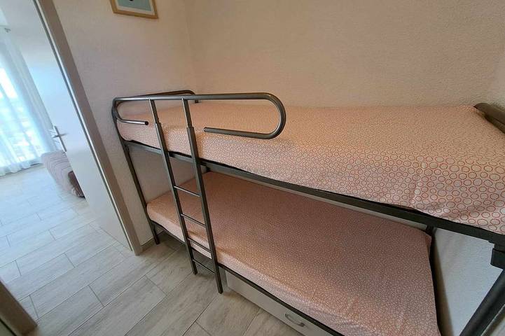 Gîte pour 4 personnes dans Plage d'Honneur - 2