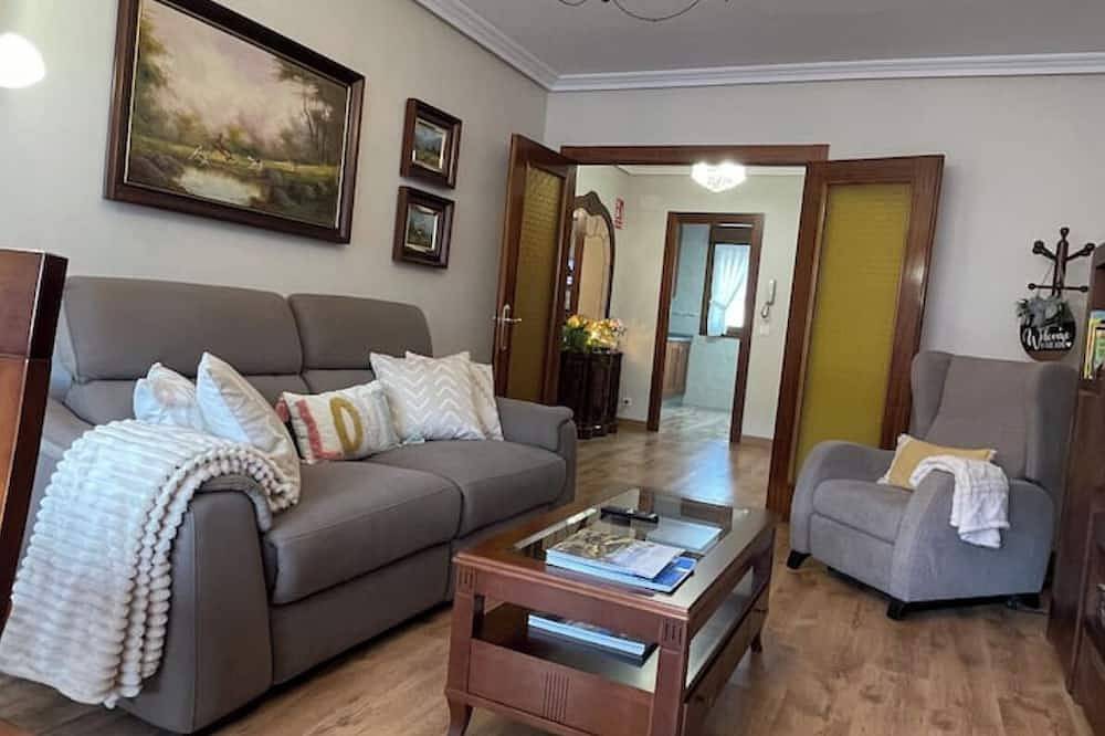 Entire apartment, In the center of Asturias, 15 minutes from Oviedo, 35 minutes from Gijón and Picos de Europa! in Mieres (Asturia), Cordillera Cantábrica
