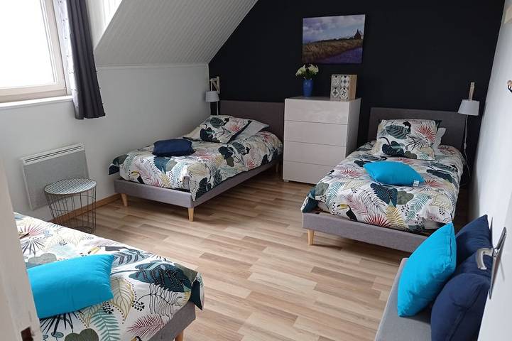 Maison avec jardin et terrasse proche de la mer 10 pers,4 ch,2 salles de bain in Mont-Dol, Baie du Mont-Saint-Michel