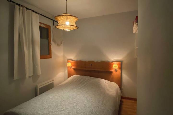 Ganze Wohnung, Splendid T2, unobstructed view, snow front, foot of slopes and hike start in Arvieux, Queyras