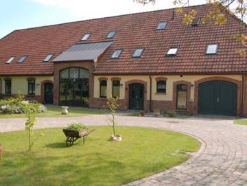 Bauernhaus für 5 Personen, mit Ausblick und Sauna sowie Terrasse und Garten am Greifswalder Bodden