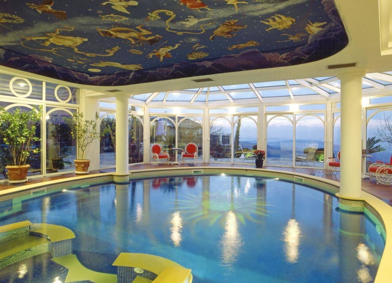 Villa Althea in Mango , Langhe