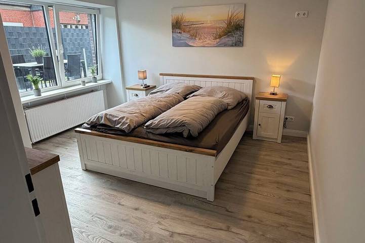 Ganze Wohnung, Ferienwohnung mit Garten, Terrasse & Top-Lage zwischen Altstadt und Meer in Kücknitz, Lübeck