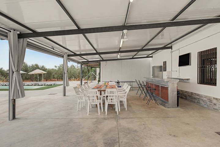 Maison rurale 'Rural La Armona' avec jardin privé, Wi-Fi et climatisation in La Carlota, Province de Córdoba