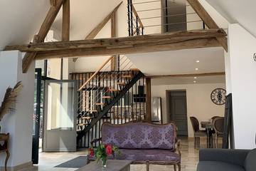 Gîte pour 8 personnes, avec jardin et terrasse à Reugny