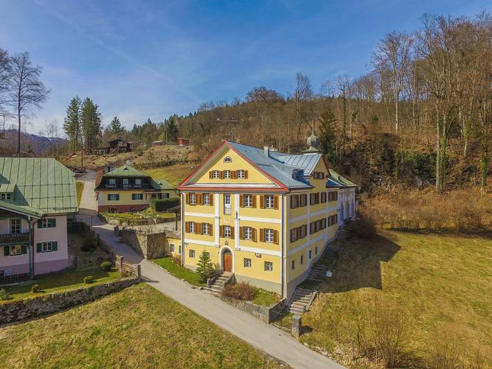 Ferielejlighed for 5 personer, med Balkon og Terrasse samt Have i Berchtesgaden