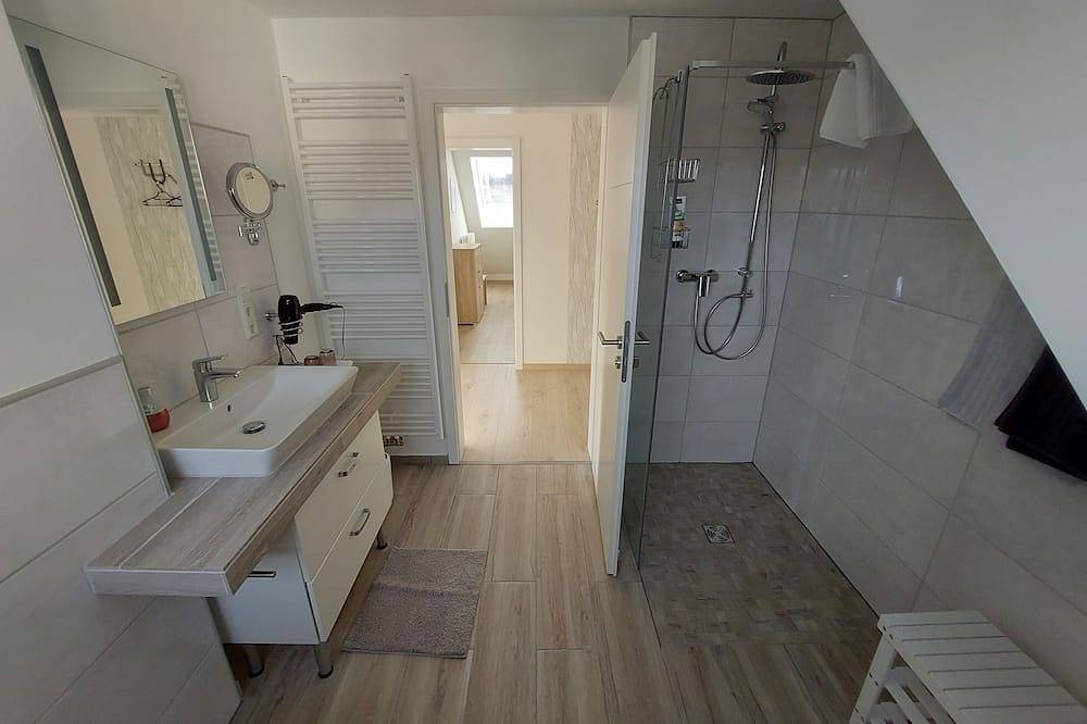 Ganze Wohnung, Bilsteinquelle in Bad Wildungen, Waldecker Land