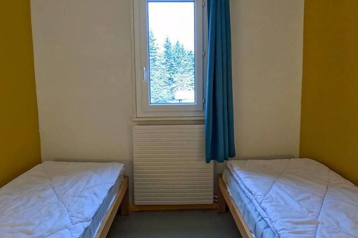 Ganze Wohnung, Séjour cosy pour 4 au cœur des Monts Jura in Lélex, Regionaler Naturpark Hochjura