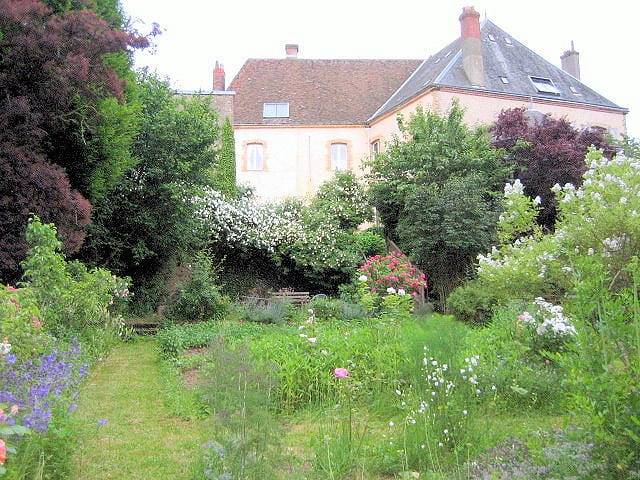 Chambre d’hôte pour 6 personnes, avec jardin, animaux acceptés dans le Loir-et-Cher - 2