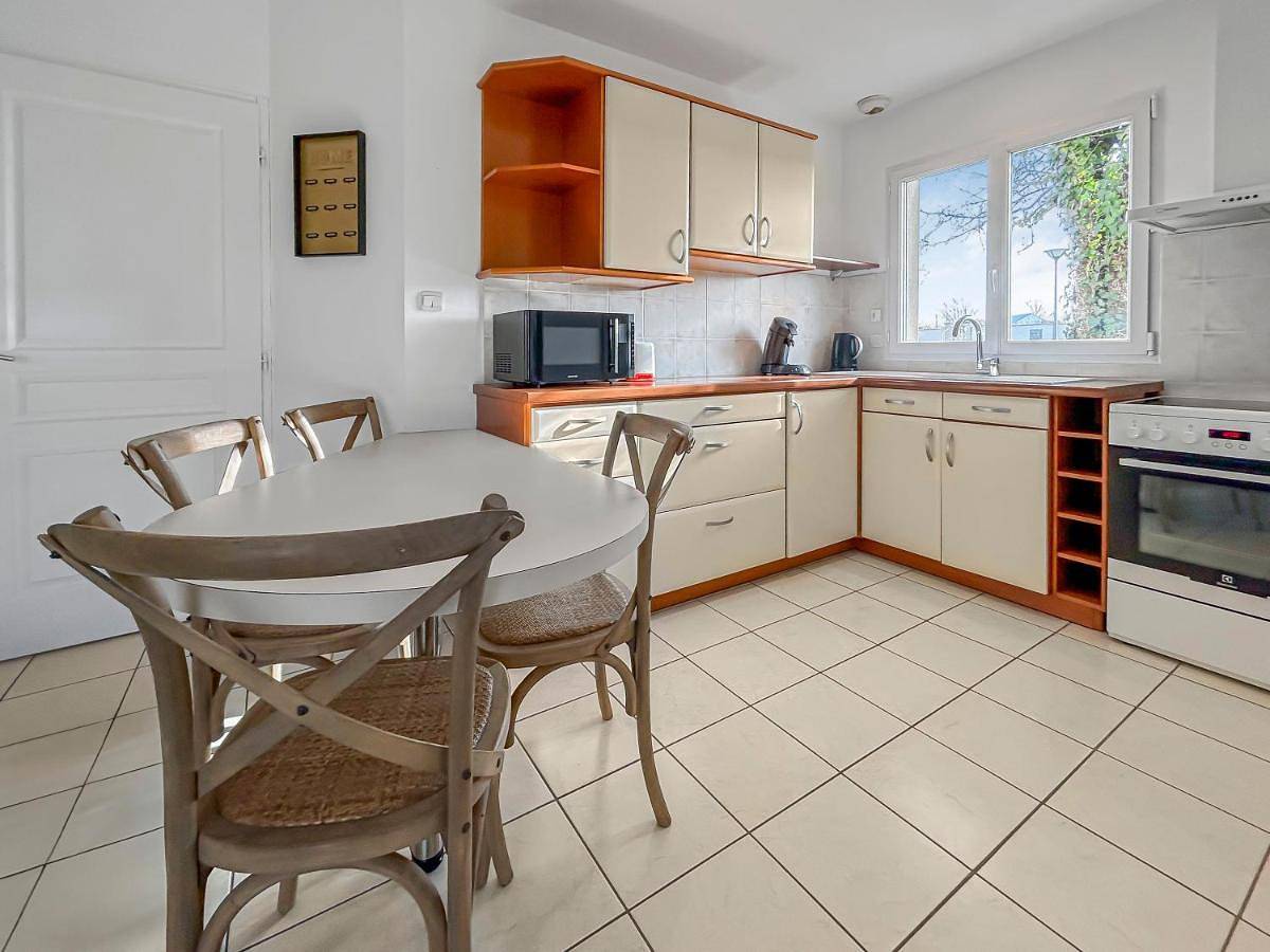 One-Bedroom House in Vouillé, Vienne (France)