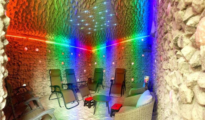 Gîte pour 2 personnes, avec vue ainsi que jardin et sauna à Sinaia - 3