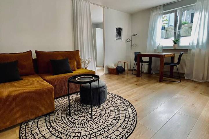 Ferienwohnung für 2 Personen, mit Terrasse in Saarbrücken
