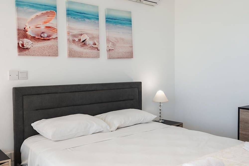 Sea Front Villa Oceanus H3, Ezoria Villas in Südzypern