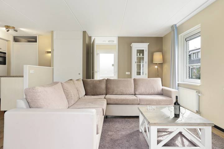 Bungalow für 4 Personen, mit Terrasse und Balkon/Terrasse in Burgh-Haamstede - 3