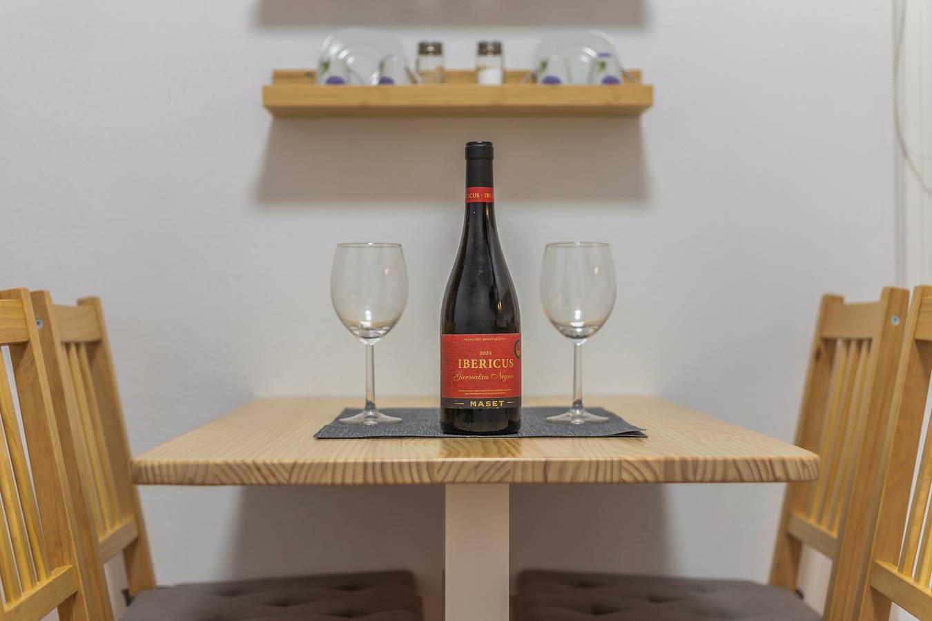 Apartamento entero, Vacaciones 'Las Sirenas Ii' con Wi-Fi y aire acondicionado in Sardina del Norte, Gran Canaria Norte