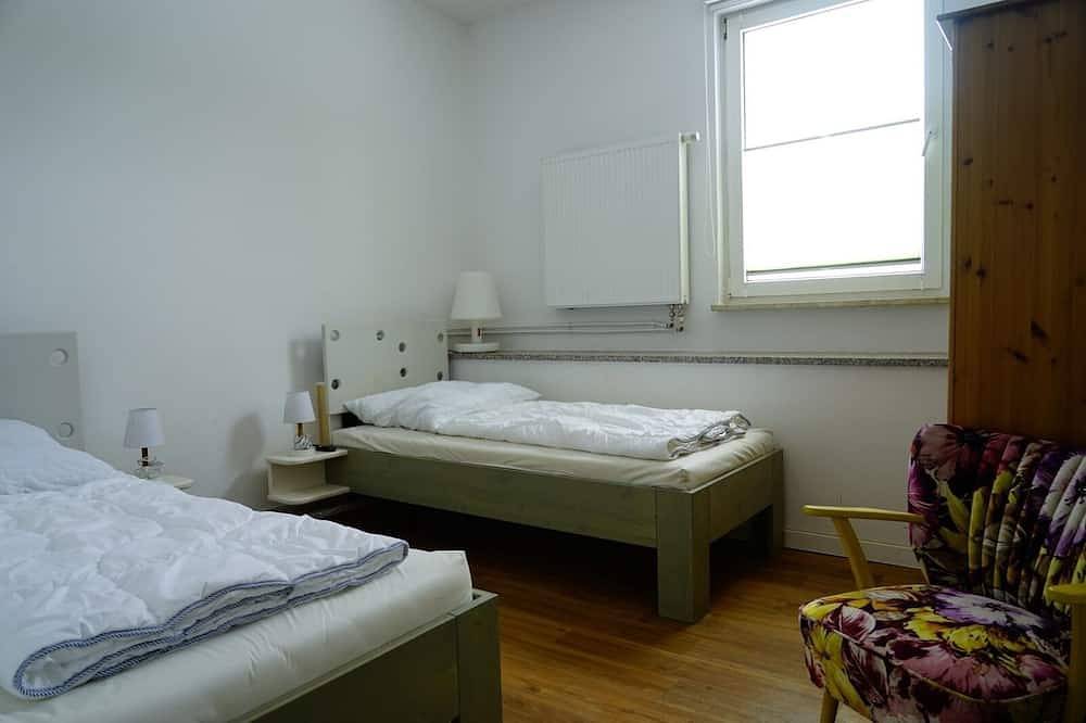 Ferienhaus für 22 Gäste mit 400m² in Proseken in Gägelow, Nordwestmecklenburg (Wismar und Umgebung)