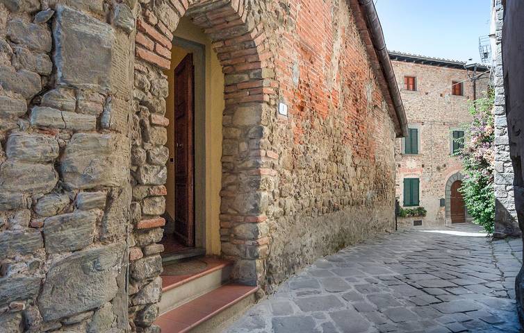 Appartamento intero, Accogliente appartamento vicino al centro di Massa e Cozzile con WiFi e aria condizionata in Massa e Cozzile, Provincia di Pistoia