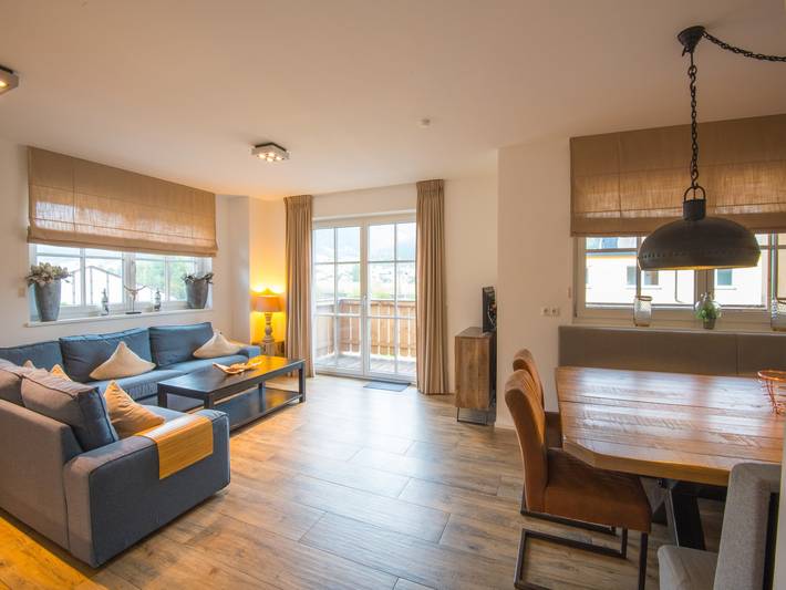 Vakantiewoning voor 9 personen, met balkon, kindvriendelijk in Brixen im Thale