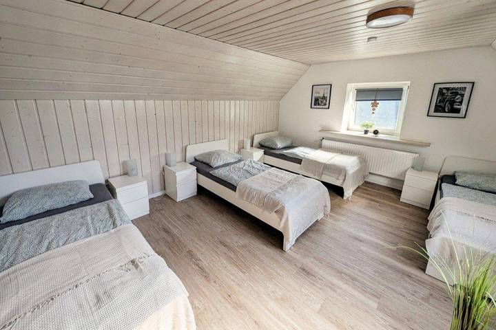 Ferienwohnung für 10 Personen, mit Terrasse und Garten in Bedburg-Hau - 2