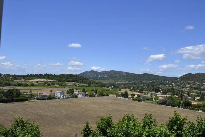 Hôtel pour 4 personnes, avec terrasse à Rians - 4