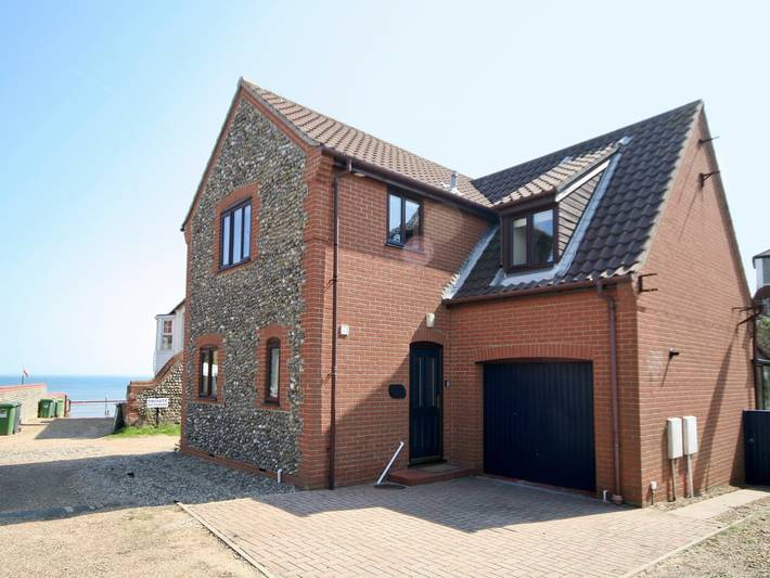 Holiday rental for 8 people, with garden, with pets in Mundesley