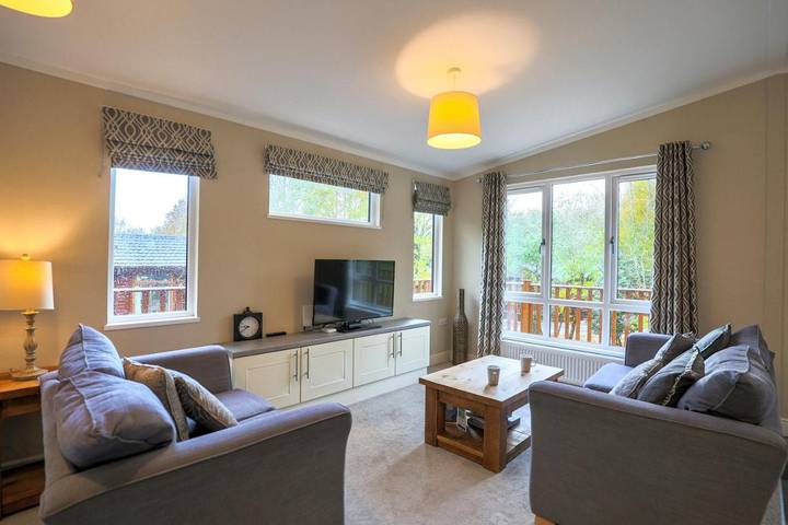 Villa for 6 people, with garden and pool as well as view and sauna, with pets in Devon