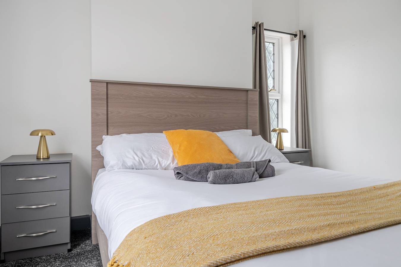 Sleepsupto6-Citycentre-Familyfriendly-Freeparking in Stoke-on-Trent, Midlands