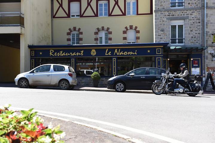 Hôtel pour 2 personnes, avec jacuzzi ainsi que jardin et sauna dans Thermes de Bagnoles de l'Orne - 2