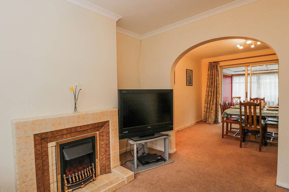 Lavender Harmony House, with a garden in Swindon in Swindon, Zuid-West Engeland
