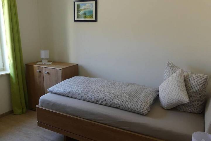 BnB für 4 Personen, mit Garten und Sauna in der Eifel - 2