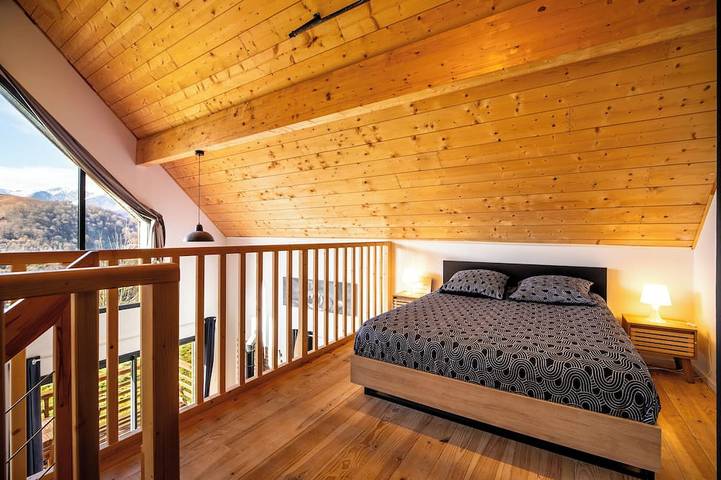 Gîte pour 5 personnes, avec jardin et terrasse à Arrodets-ez-Angles - 2