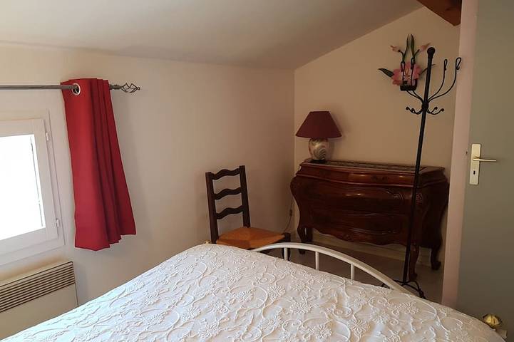 Haus T3 mit Terrasse und Garten in ruhiger Wohngegend in Bandol, Mittelmeerküste (Frankreich)