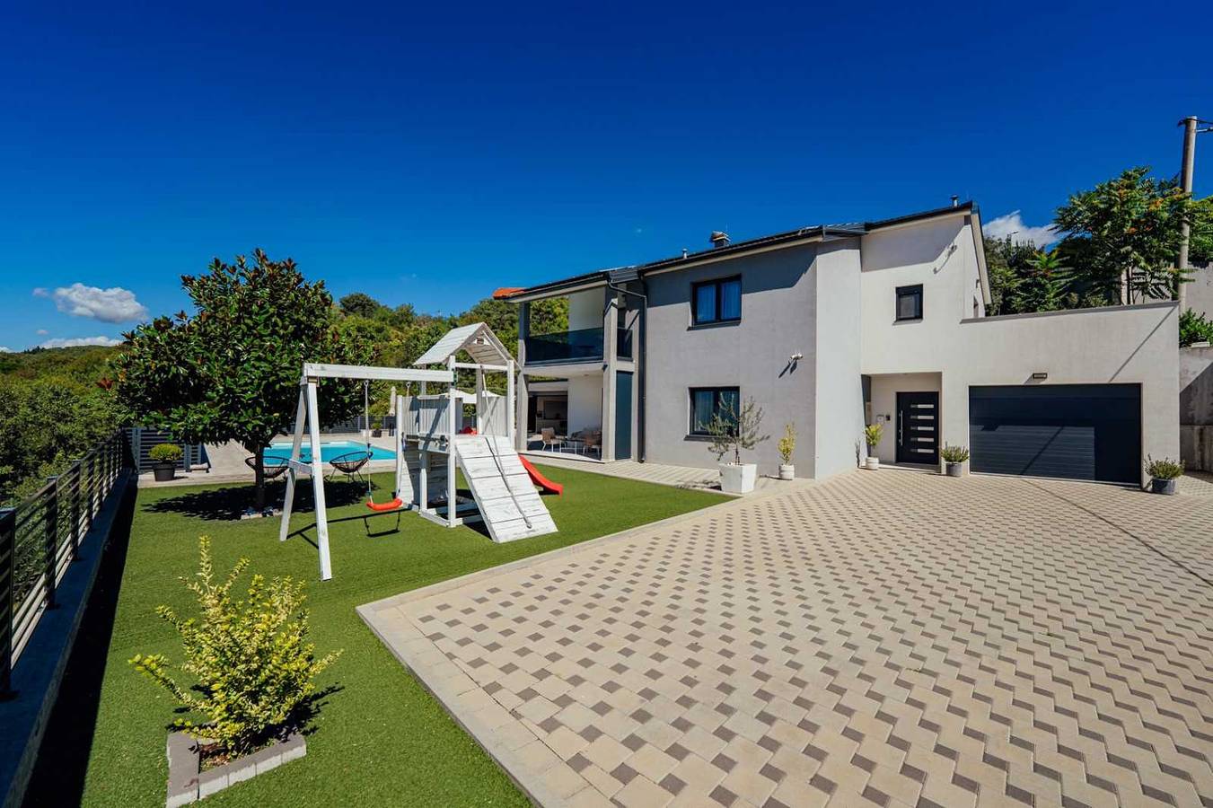 Villa Blue Lake Imotski in Imotski, Makarska Riviera