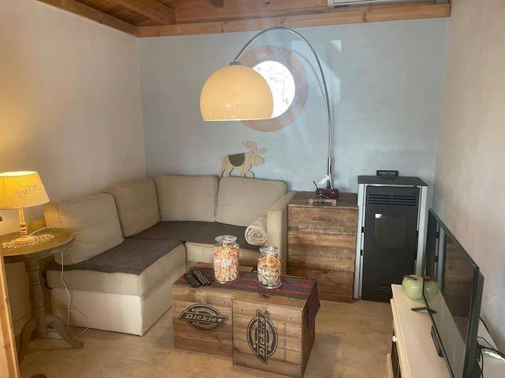 Gîte pour 4 personnes, avec terrasse ainsi que jardin et jacuzzi à Pissos - 2