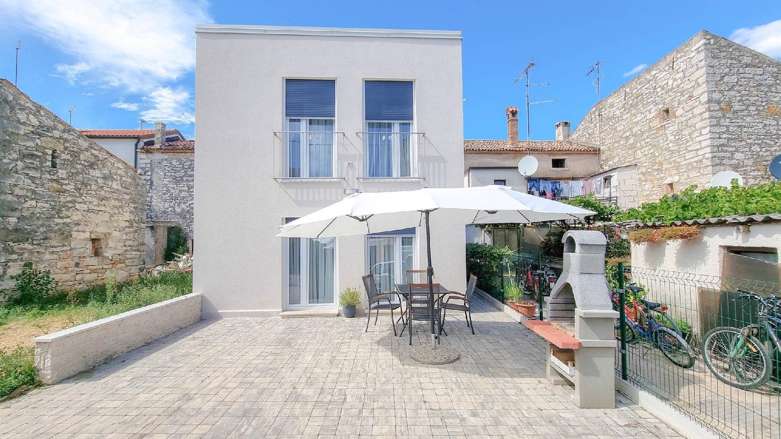 Geheel vakantieappartement, Apartment for 4 persons approx. 40 m² in Novigrad, Istria (West coast of Istria) in Novigrad, Umag