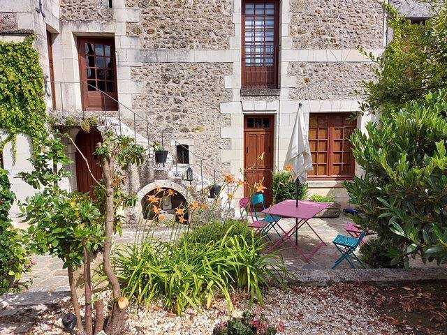 Gîte pour 5 personnes, avec terrasse et jardin en Indre-et-Loire - 3