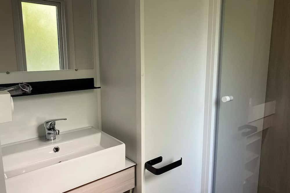 Mobil home - 2 chambres avec climatisation Nesasio 4 Ã  5 personnes - 4 pers. inclus dans le tarif in Saint-Germain, Ardèche