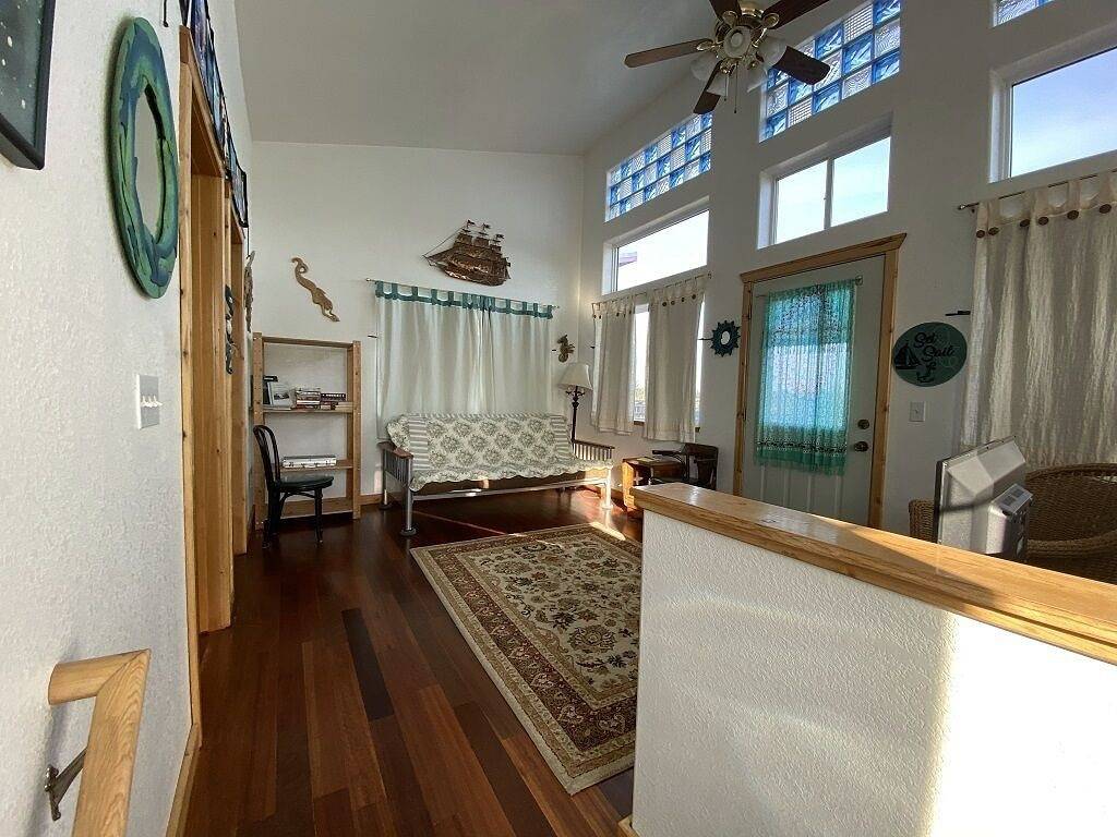 The Sea Shanty - A Homer Seaside Cottage in Homer, Kenai Peninsula