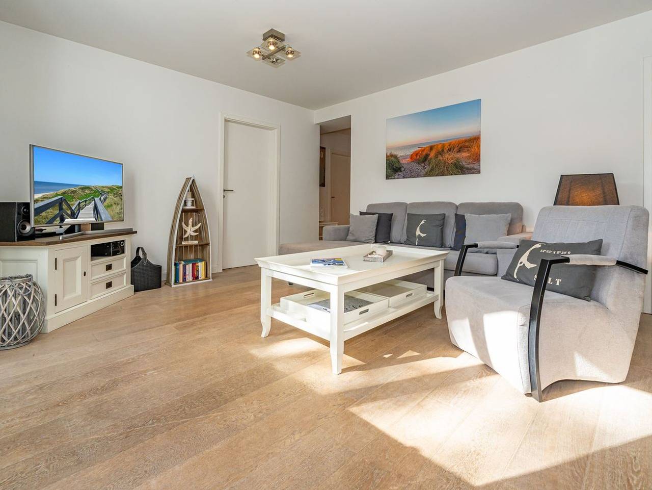 Ganze Ferienwohnung, Stadtresidenz App. 4 - Ebenerdige 3-Zimmer-Ferienwohnung mit Terrasse. Stadt- und strandnah. in Westerland, Sylt (Gemeinde)