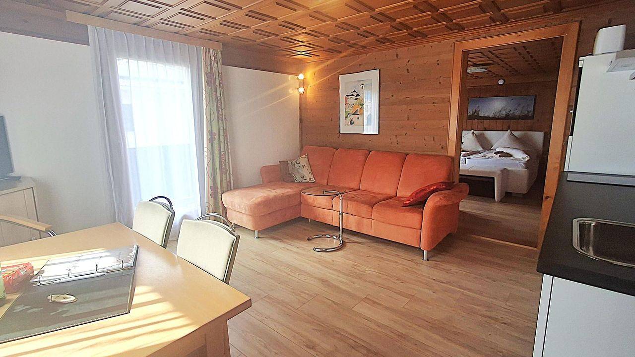 Geheel vakantieappartement, Vakantieappartement voor 2 personen met balkon in Schruns, Schruns-Tschagguns