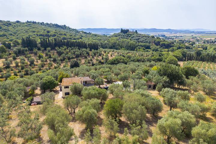 Appartement entier, Casale le Lupe Apartments - Lupe Apt - Primo Piano in Campiglia Marittima, Côte des Étrusques