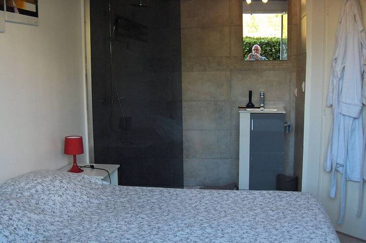 Charming Basque house with a hot tub, near the ocean in Saint-Jean-de-Luz, Bayonne region